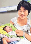 羊水破了　「那麼髒」巴士司機趕產婦落車