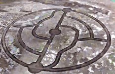 京滬現 UFO? 機師目擊球狀發光體