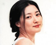 四川白菜公主酷似李英愛