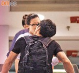 安志杰街头索吻 与谢婷婷大秀恩爱