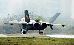 解放軍新武器掀中美軍備競賽