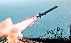 解放軍新武器掀中美軍備競賽