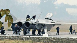 殲 20試飛成功　胡錦濤向美示威
